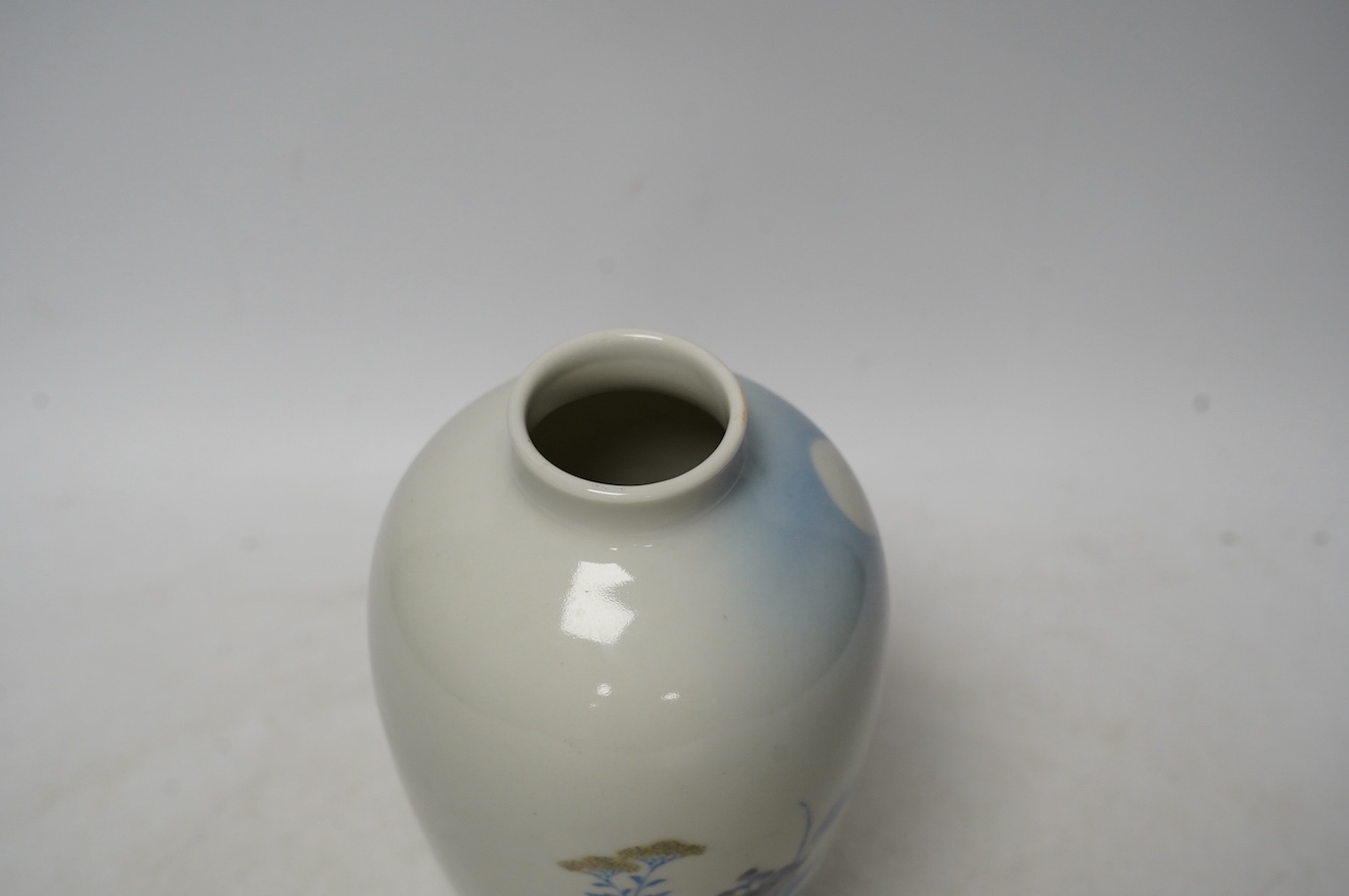 A 20th century Japanese porcelain vase, 19cm high. Condition - fair to good